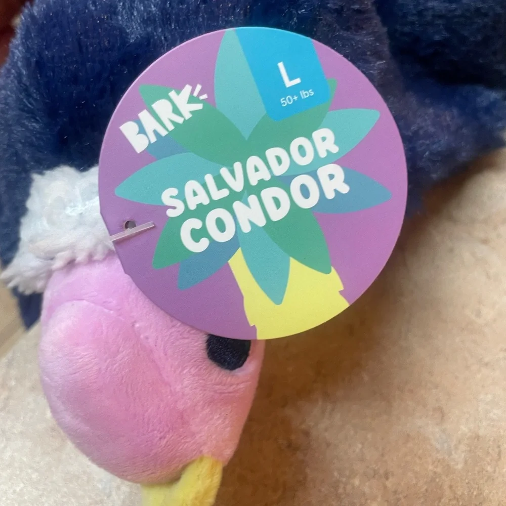 BarkBox Super Chewer Walkies in the Andes! Salvador Condor, size Large